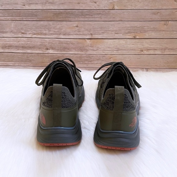 The North Face Men’s VECTIV Escape Trail Sneakers - Picture 4 of 10